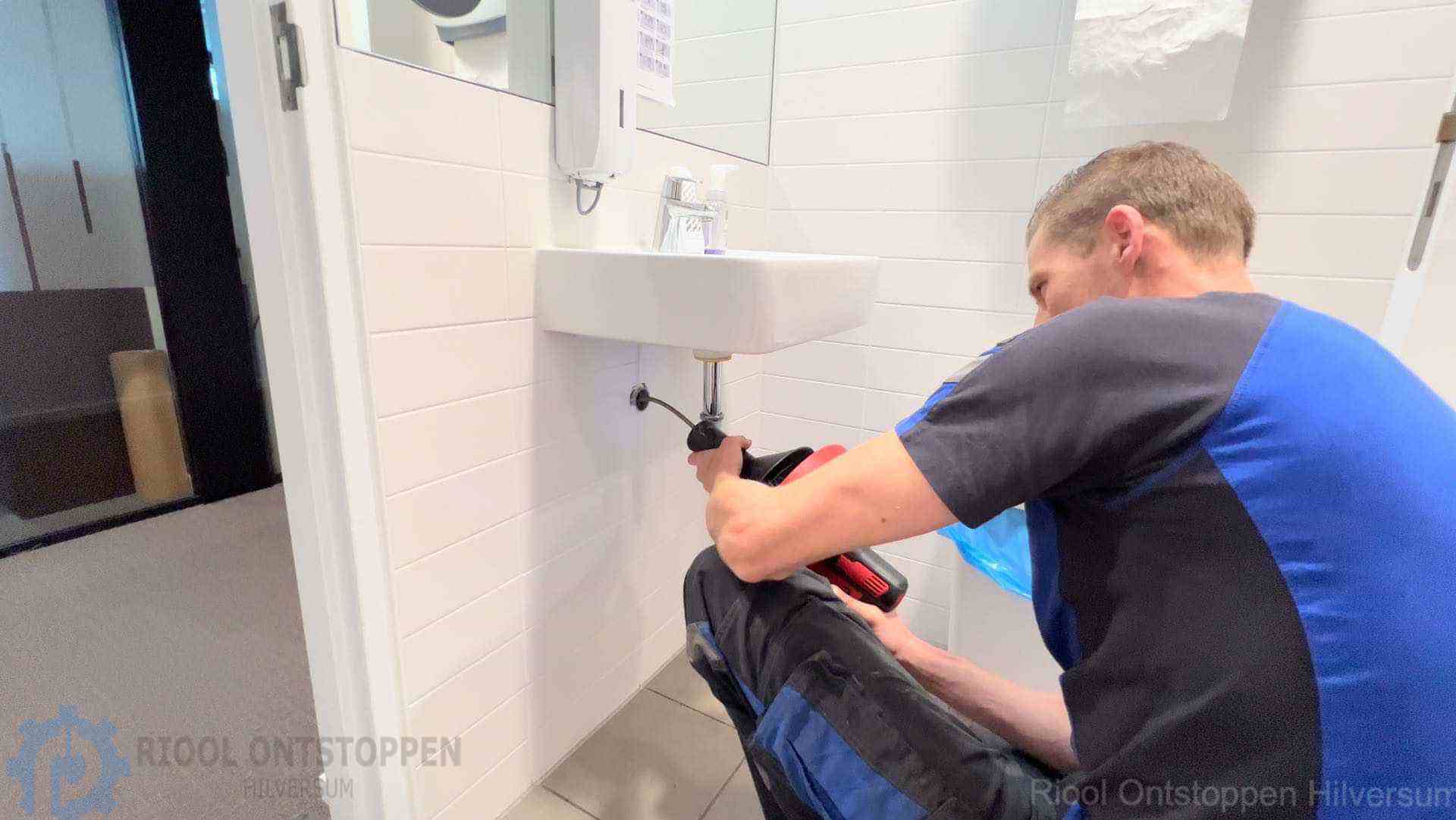 Afvoer ontstoppen Hilversum